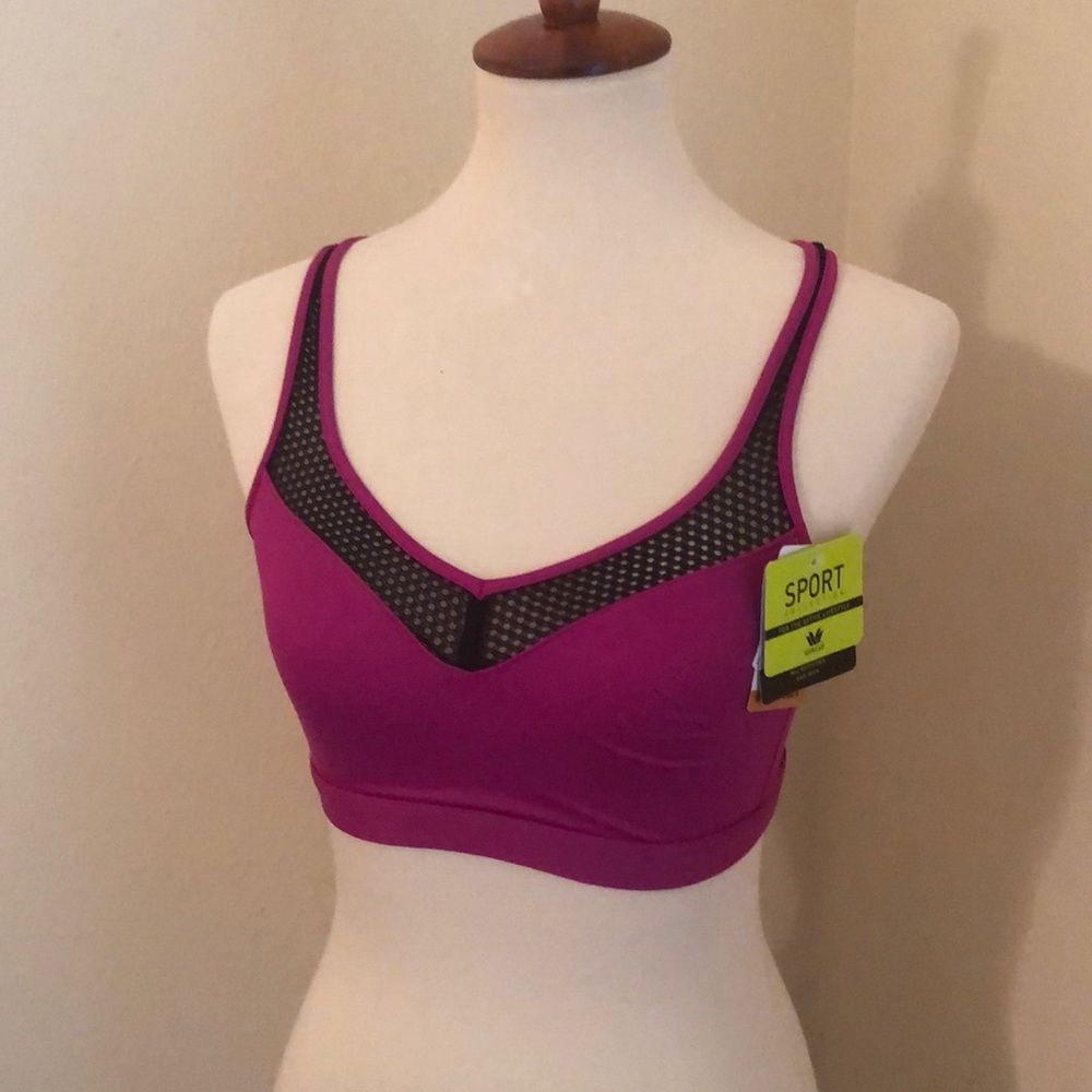 2 Wacoal sports bras. Size 38 A/B
